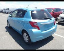 Toyota Vitz 2015