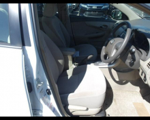 Toyota Corolla Axio 2011