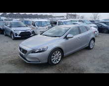 Volvo V40 2013