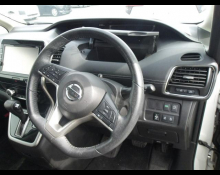 Nissan Serena 2018