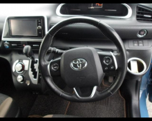 Toyota Sienta 2020