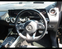 Mercedes Benz GLA-class 2021