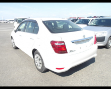 Toyota Corolla Axio 2017