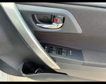 Toyota Auris 2012
