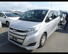 Toyota Noah 2019