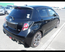 Toyota Vitz 2014