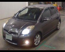 Toyota Vitz 2010