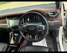Toyota Harrier 2016