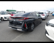 Toyota Prius PHEV 2022