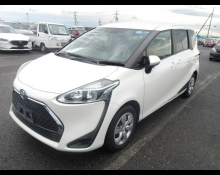 Toyota Sienta 2021