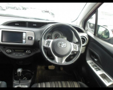 Toyota Vitz 2014