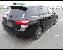 Toyota Corolla Fielder 2015