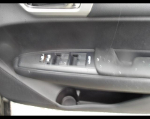 Toyota Corolla Axio 2013