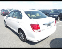 Toyota Corolla Axio 2012