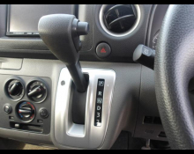 Nissan NV350 2017