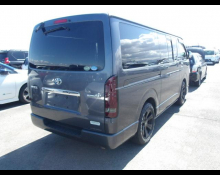 Toyota Hiace Van 2010