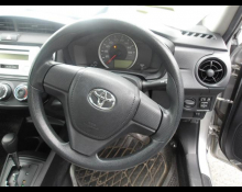 Toyota Corolla Axio 2016