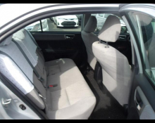 Toyota Corolla Axio 2012