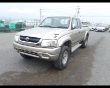Toyota Hilux Sports Pickup 2003
