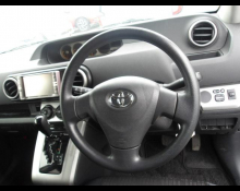 Toyota Corolla Rumion 2012