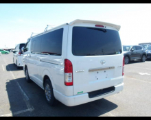 Toyota Hiace Van 2015