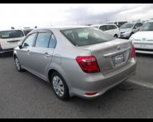 Toyota Corolla Axio 2015