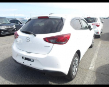 Mazda Mazda2 2020