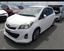 Toyota Vitz 2011