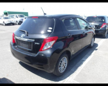 Toyota Vitz 2012