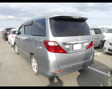 Toyota Alphard 2010