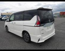 Nissan Serena 2018