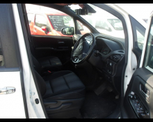Toyota Voxy 2019