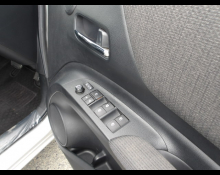 Toyota Sienta 2019