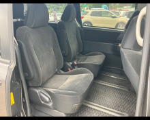 Toyota Noah 2013