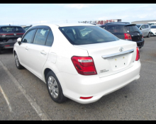 Toyota Corolla Axio 2015