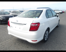 Toyota Corolla Axio 2017