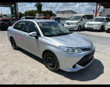 Toyota Corolla Axio 2015