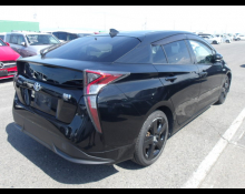 Toyota Prius 2016