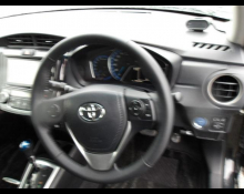 Toyota Corolla Axio 2013