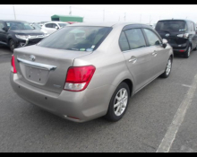 Toyota Corolla Axio 2012