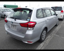 Toyota Corolla Fielder 2018