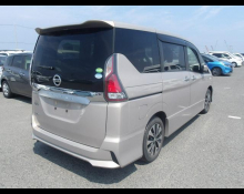 Nissan Serena 2018