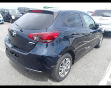 Mazda Mazda2 2021