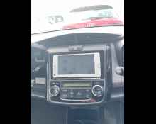 Toyota Corolla Axio 2012