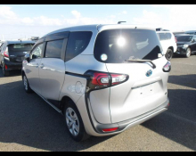 Toyota Sienta 2020