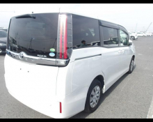 Toyota Noah 2019