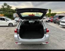 Toyota Corolla Fielder 2019