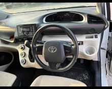 Toyota Sienta 2017