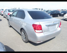 Toyota Corolla Axio 2013