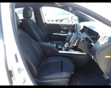 Mercedes-Benz GLA-class 2021